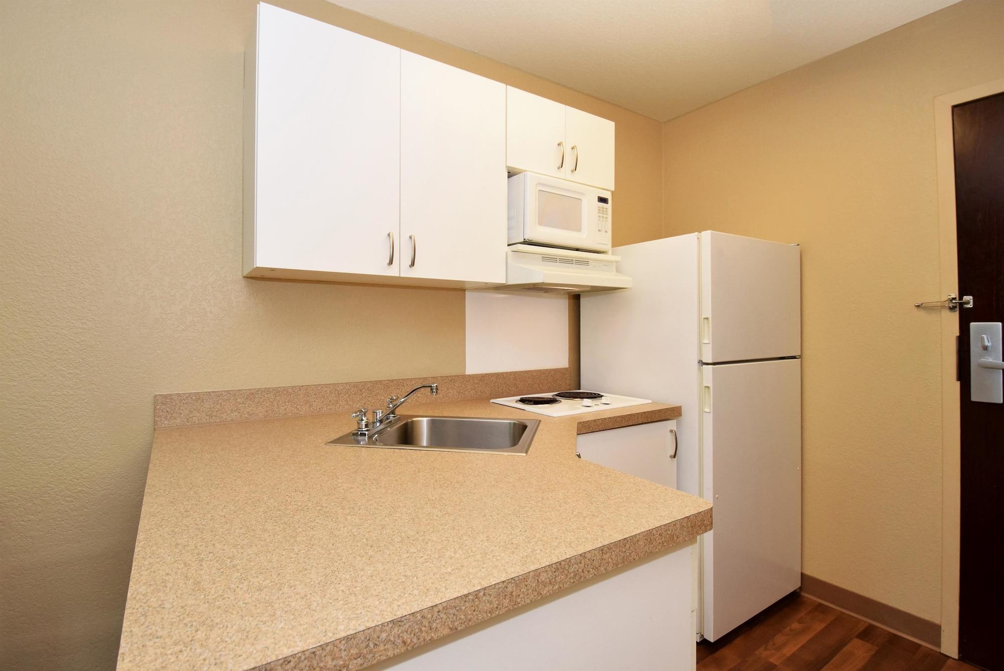 Extended Stay America Suites - Orange County - John Wayne Airport Newport Beach Bagian luar foto